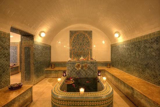 Moroccan Traditional Spa Experience vs Moroccan Luxury Spa